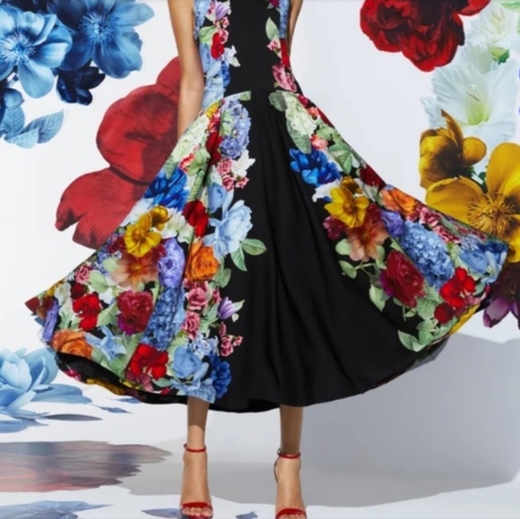 Alice & Olivia Ardley Dress - Picture 3 of 3